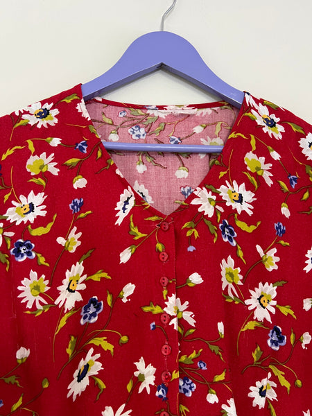 Red floral top - Size XL