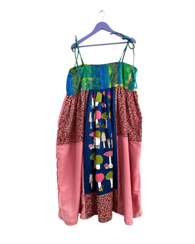 SO®️ Pink mushroom strap dress - Size XL