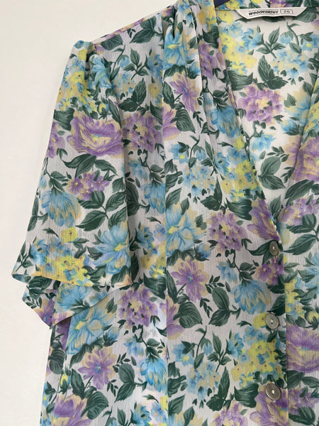 Blue floral blouse - Size 20